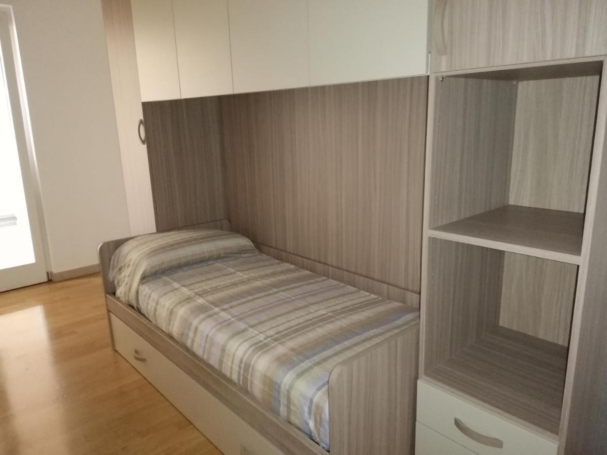 Appartamento La Terrazza Riva del Garda Ngoại thất bức ảnh