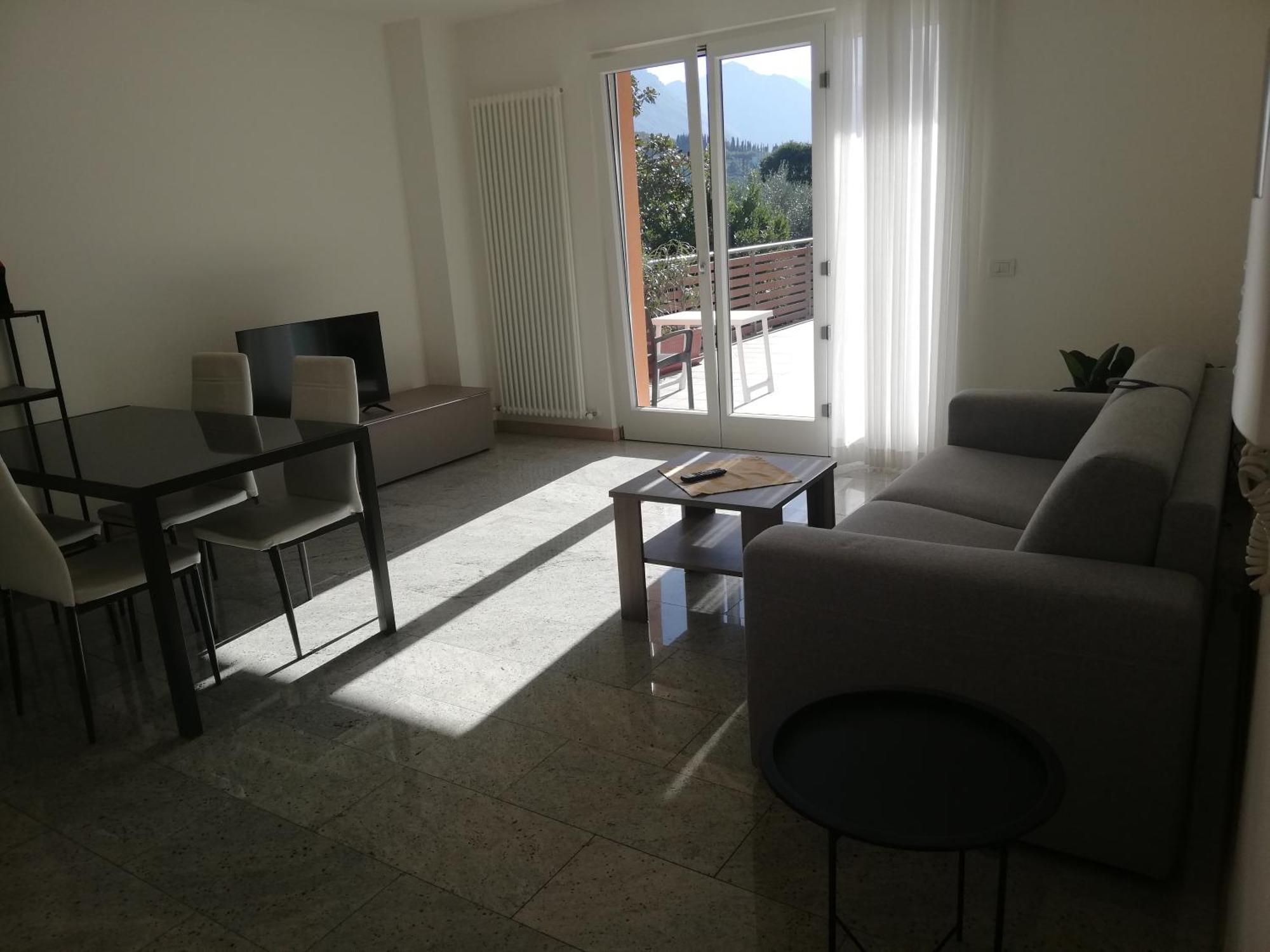 Appartamento La Terrazza Riva del Garda Ngoại thất bức ảnh